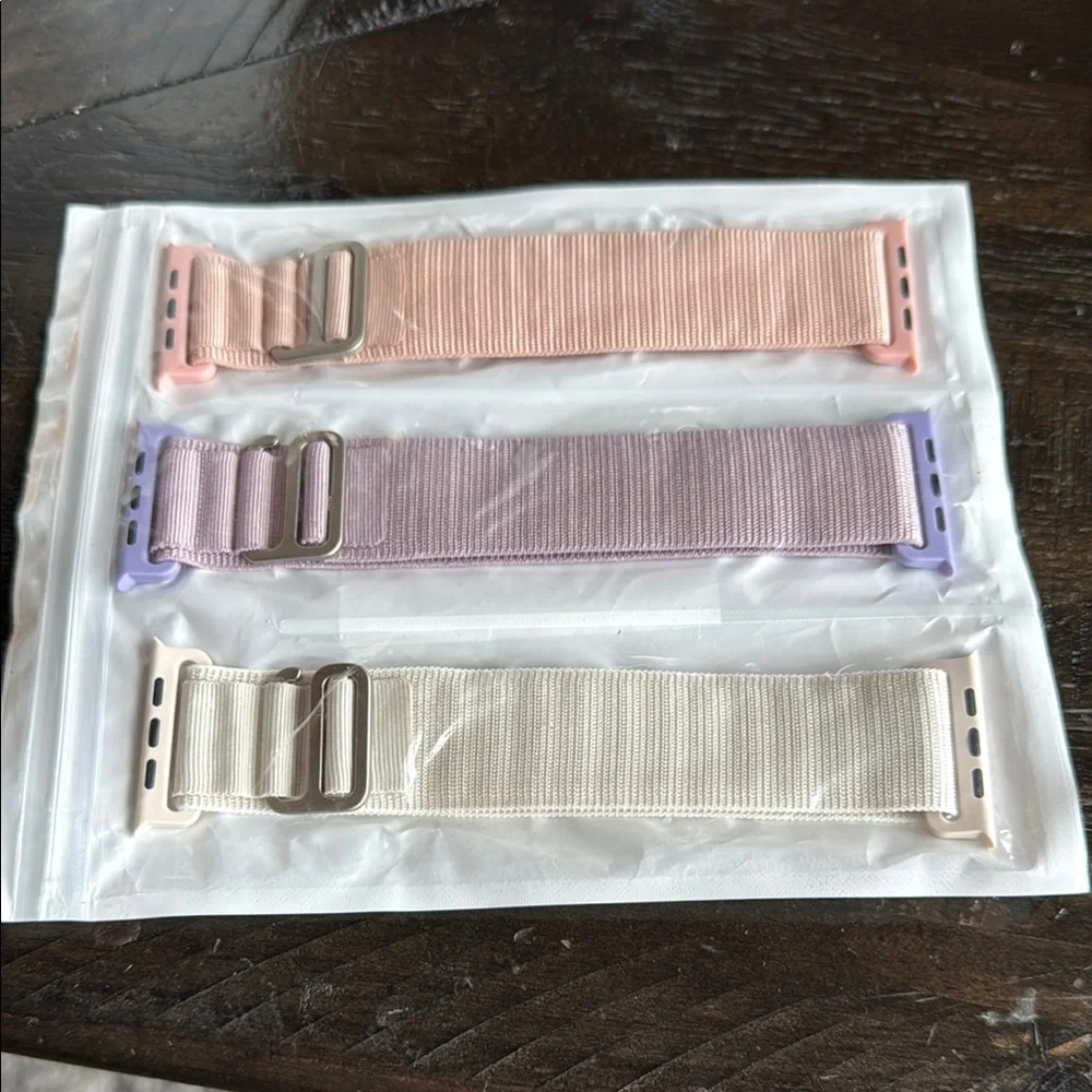 Set of Three Apple Watch Bands in Pastel Colors